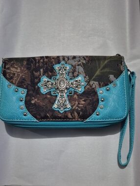 Brand unknown Turquoise Cross Accent Wristlet